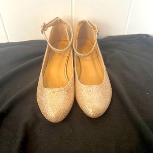 Dream Pairs Sparkling Flats w/ Ankle Strap